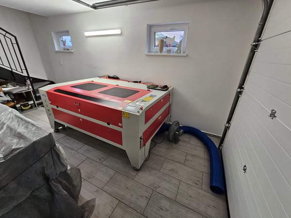 Shargon – wdrożenie plotera laserowego CO2 160×100 (RECI W4)